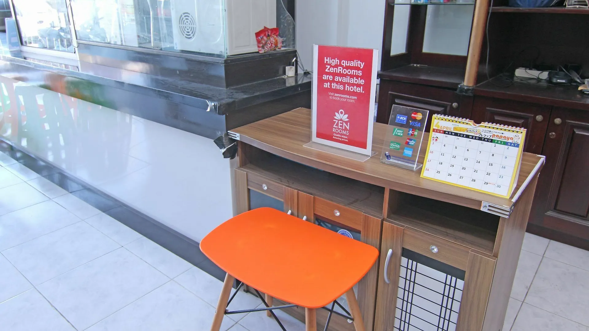 Zen Rooms Raya Gelogor Carik Denpasar Ξενοδοχείο Ντενπασάρ